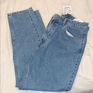 ZARA CLASSIC FIT MOM JEANS- HIGH RISE- BRAND NEW!